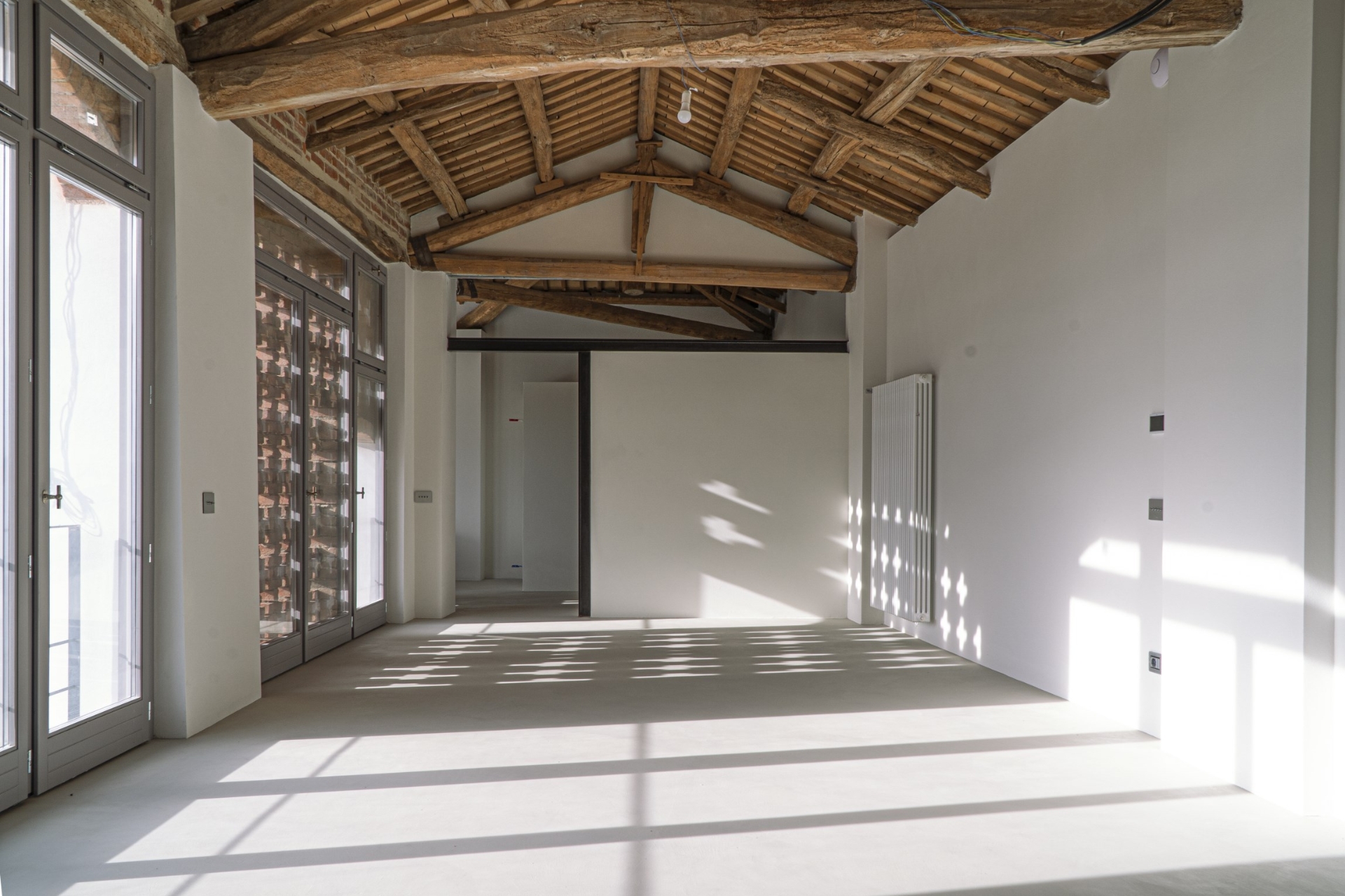 La casa di Claudia: un racconto di legno, memoria e paesaggio